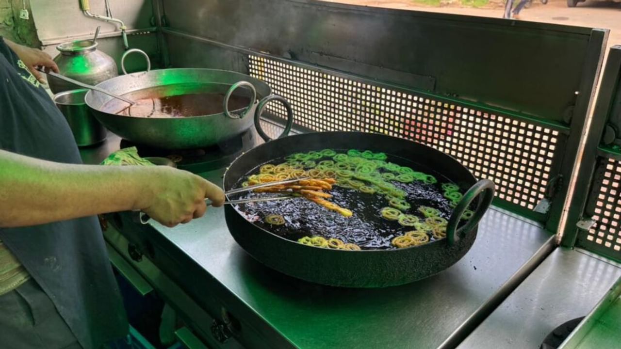 Agra Street Food:  बेढ़ई-जलेबी के कॉम्बिनेशन के बिना अधूरा होता है आगरा वालों का नाश्ता, जानिए इसमें ऐसा क्या है ख़ास