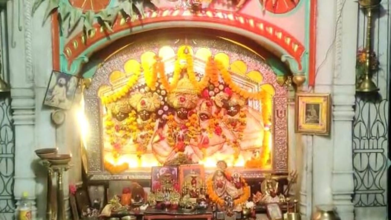 कहानी अयोध्या की: ‘काले और गोरे राम’ का वो मंदिर, जिसे मुगल काल में ऐसे बचाया गया था