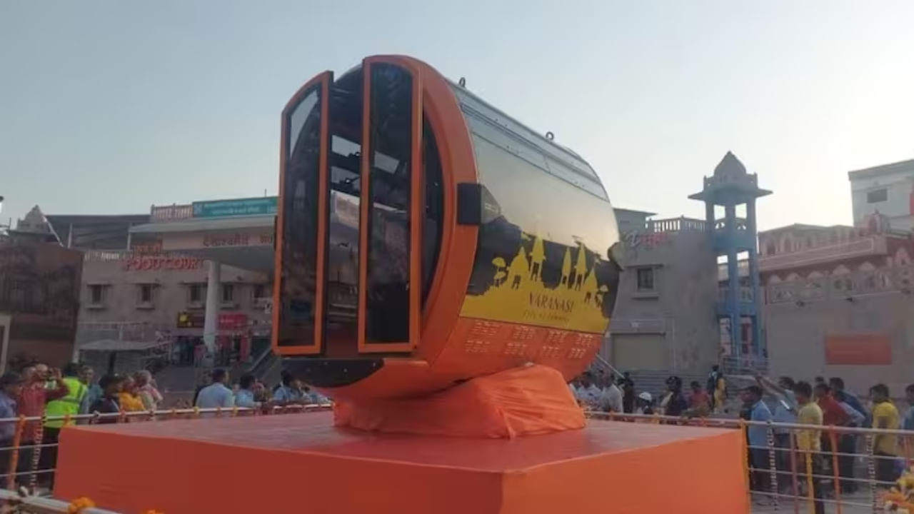 बनारस में रोपवे निर्माण में देरी से व्यापारियों पर संकट! 600 से ज्यादा दुकानें प्रभावित, सावन में करोड़ों के नुकसान की आशंका बनारस में रोपवे निर्माण में देरी से व्यापारियों पर संकट! 600 से ज्यादा दुकानें प्रभावित, सावन में करोड़ों के नुकसान की आशंका
