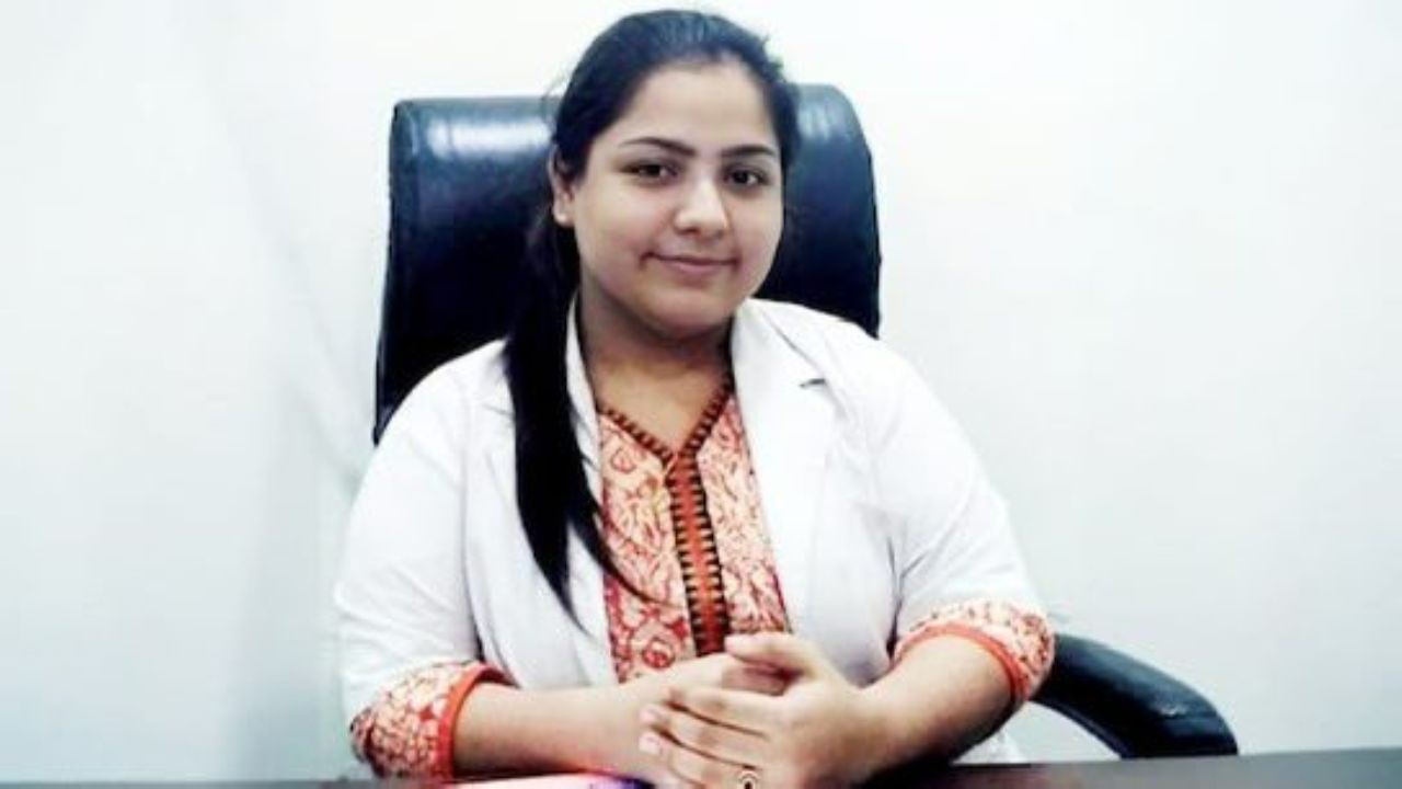 विनीत के आखिरी 7 घंटे साथ में थी डॉ. अनुष्का, खुलासे के बाद जमानत याचिक खारिज; हेयर ट्रांसप्लांट केस में आया नया मोड़ विनीत के आखिरी 7 घंटे साथ में थी डॉ. अनुष्का, खुलासे के बाद जमानत याचिक खारिज; हेयर ट्रांसप्लांट केस में आया नया मोड़