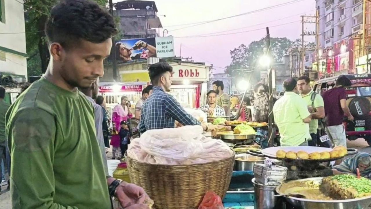मेरठ में चौपाटी का मजा! MDA ने दो KM में बनाया फूड स्ट्रीट, घूमते-टहलते उठा सकेंगे खाने पीने का लुफ्त मेरठ में चौपाटी का मजा! MDA ने दो KM में बनाया फूड स्ट्रीट, घूमते-टहलते उठा सकेंगे खाने पीने का लुफ्त