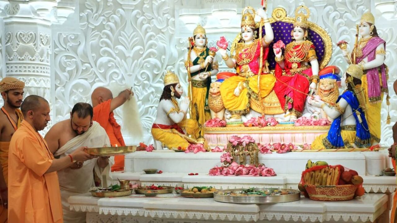 अयोध्या में आज से रामराज! माता सीता संग विराजे प्रभु राम, साथ में तीनों भईया और हनुमान