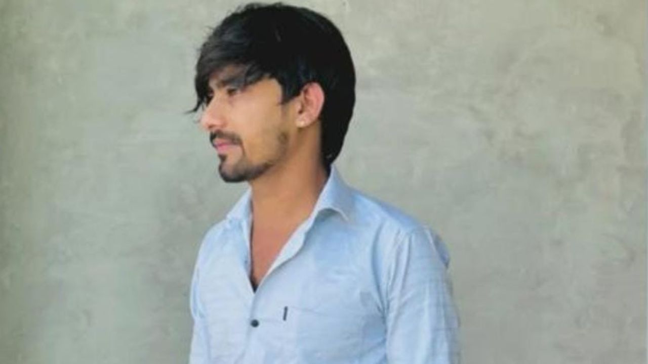 दोस्त की बहन से बनाए प्रेम संबंध तो तीन दोस्तों ने मिलकर कर दी हत्या दोस्त की बहन से बनाए प्रेम संबंध तो तीन दोस्तों ने मिलकर कर दी हत्या