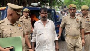 मर्डर किया, पहचान बदला, 28 साल बाद इस हाल में मिला UP का मोस्ट वांटेड; पत्नी बोली- मर चुका है वो… मर्डर किया, पहचान बदला, 28 साल बाद इस हाल में मिला UP का मोस्ट वांटेड; पत्नी बोली- मर चुका है वो…