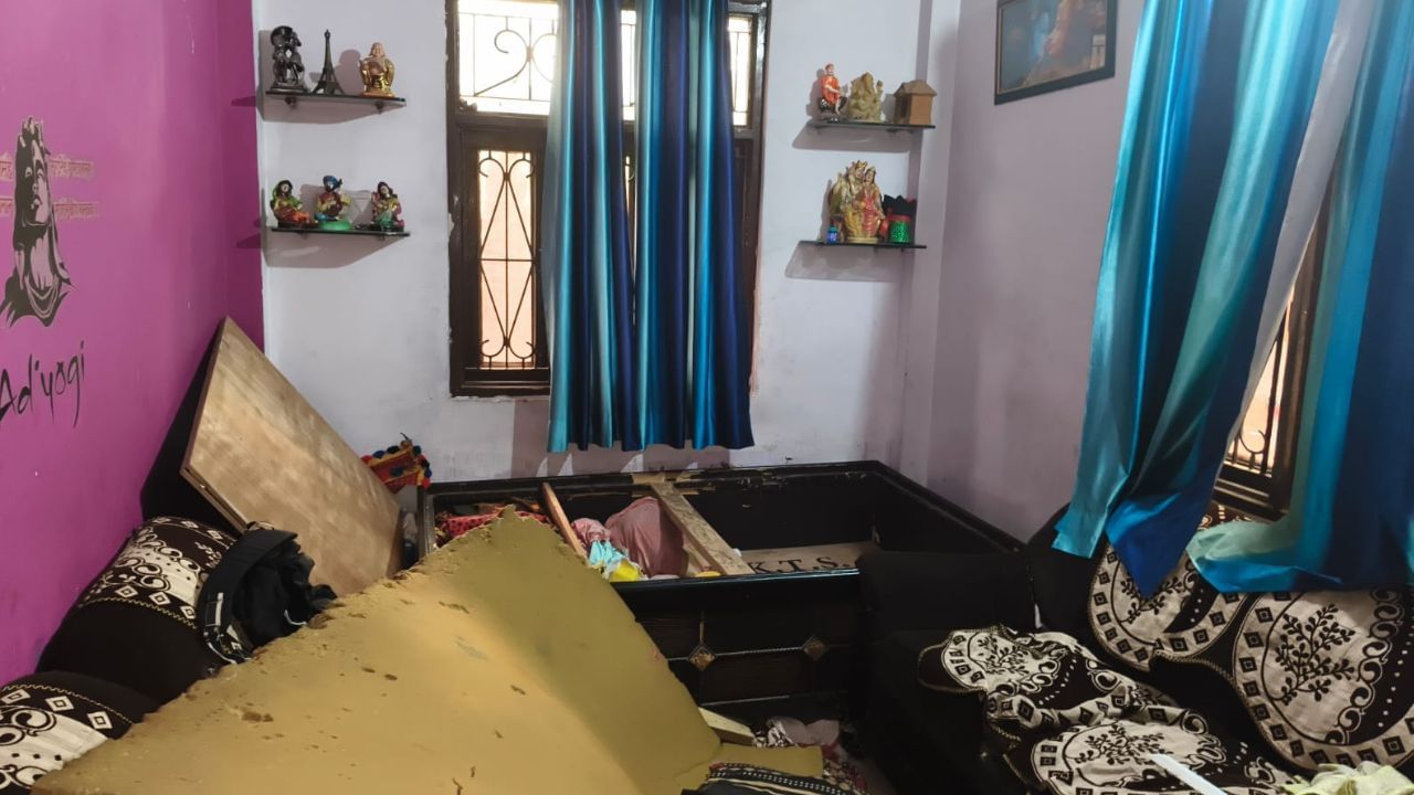 मां का था अवैध संबंध, नाराज बेटे ने किया कत्ल, लाश को पैक करके बेड में छिपाया मां का था अवैध संबंध, नाराज बेटे ने किया कत्ल, लाश को पैक करके बेड में छिपाया