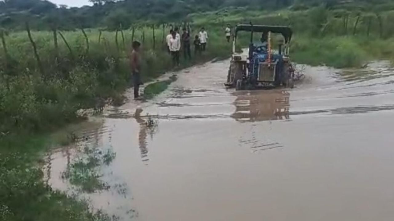 MP-राजस्थान में बारिश से चंबल ने लिया रौद्र रूप, आगरा में मचाई तबाही; देखें तस्वीरें