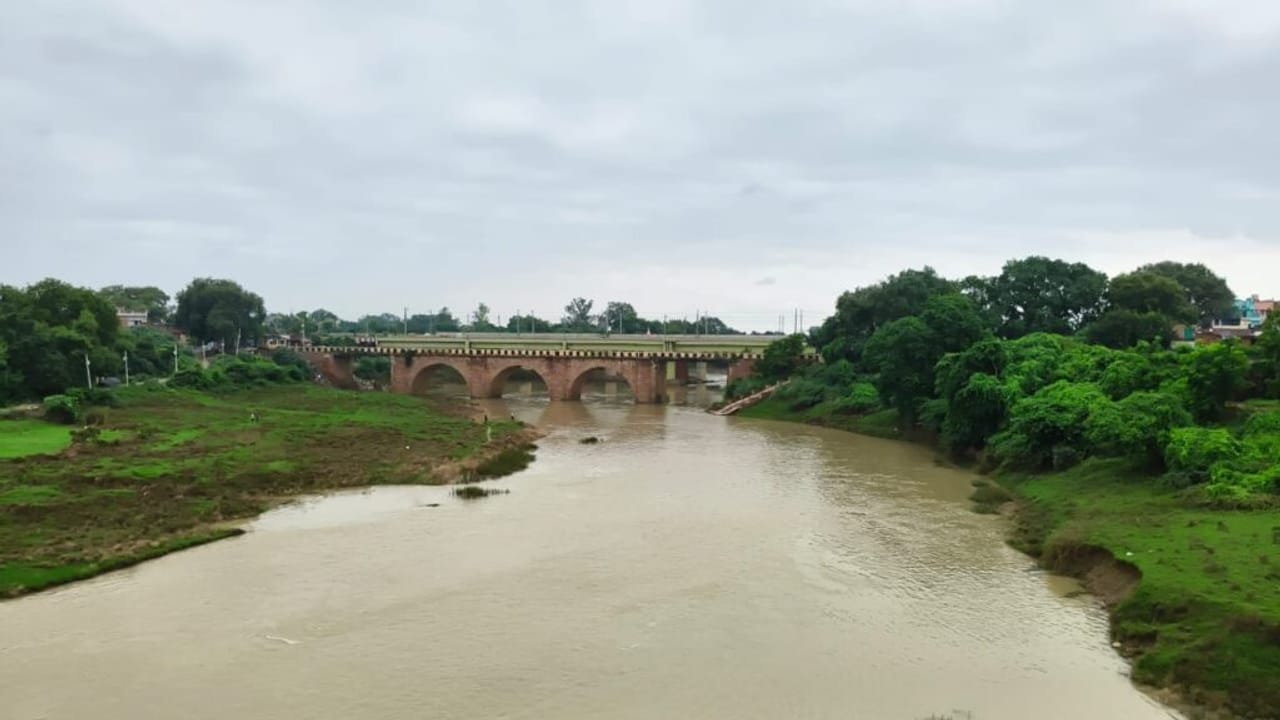 ऐसी नदी जहां नहाने से खत्म हो जाते हैं सारे पुण्य… क्या है इसकी कहानी?