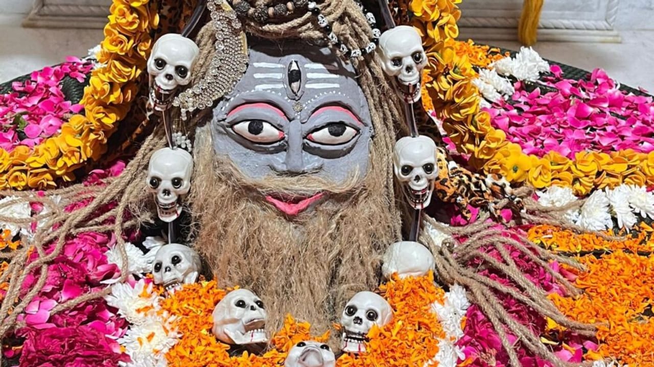 सावन में बड़ौत में दिखी महाकाल के तांडव श्रृंगार की अद्भुत झलक