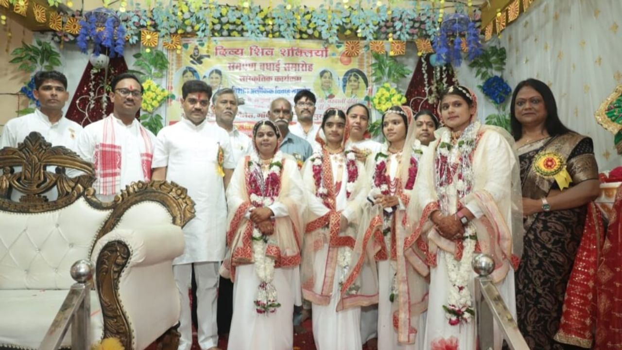न दूल्हा, न बारात… फिर भी हुई शादी, चार युवतियों ने ऐसे किया अनोखा विवाह