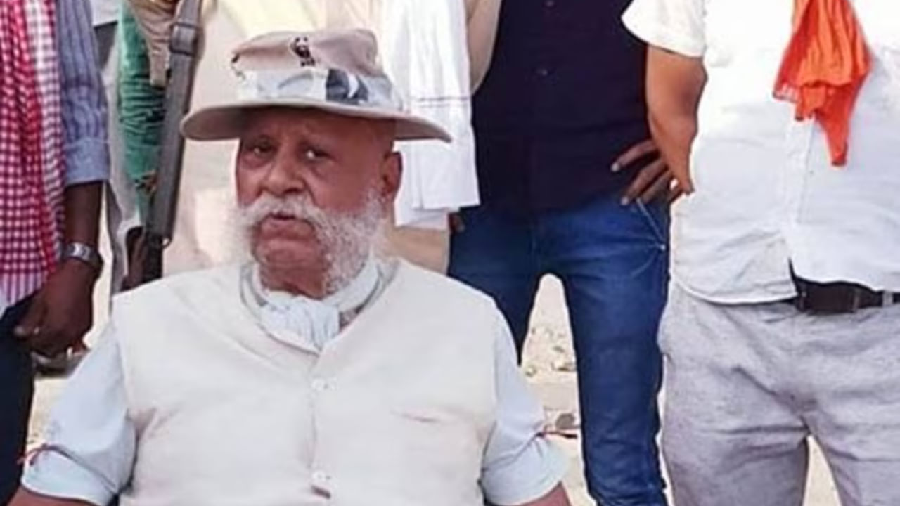 हिंदू समुदाय एकदम से दब गया है… हाउस अरेस्ट के बीच राजा भैया के पिता का बड़ा बयान हिंदू समुदाय एकदम से दब गया है… हाउस अरेस्ट के बीच राजा भैया के पिता का बड़ा बयान