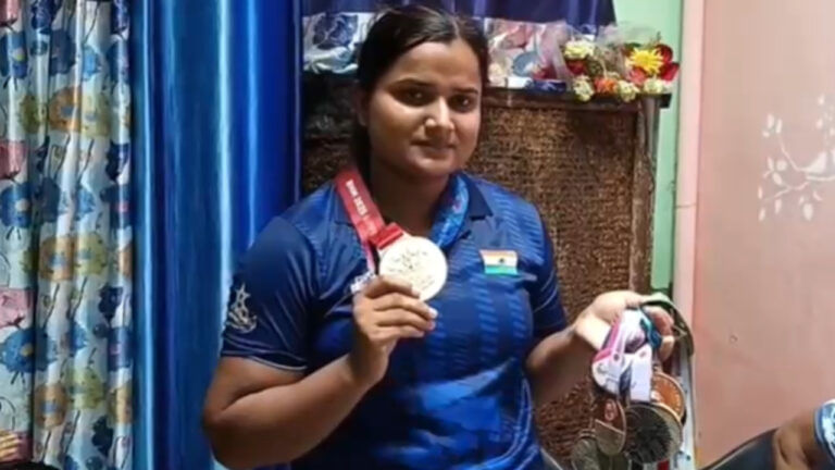 उन्नाव की बेटी ने रचा इतिहास! वर्ल्ड पुलिस फायर गेम्स में जीता गोल्ड