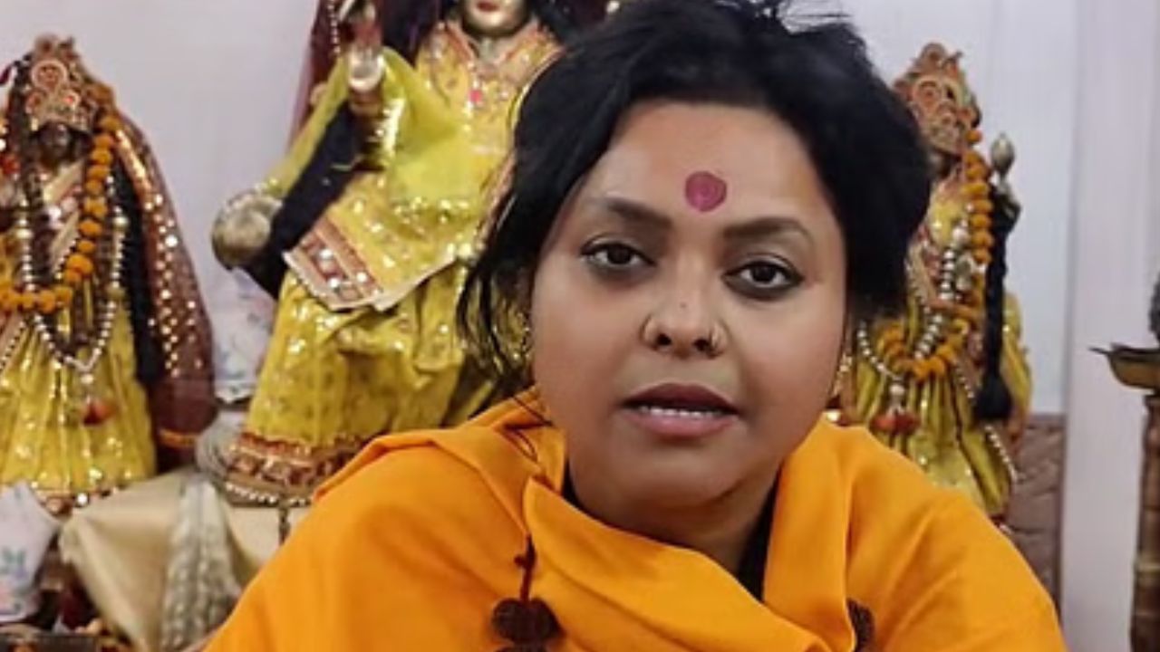 तेरी उल्टी गिनती शुरू… महामंडलेश्वर अन्नपूर्णा भारती को पाकिस्तान से आई धमकी, कहा दो दिन में मरवा देंगे तेरी उल्टी गिनती शुरू… महामंडलेश्वर अन्नपूर्णा भारती को पाकिस्तान से आई धमकी, कहा दो दिन में मरवा देंगे