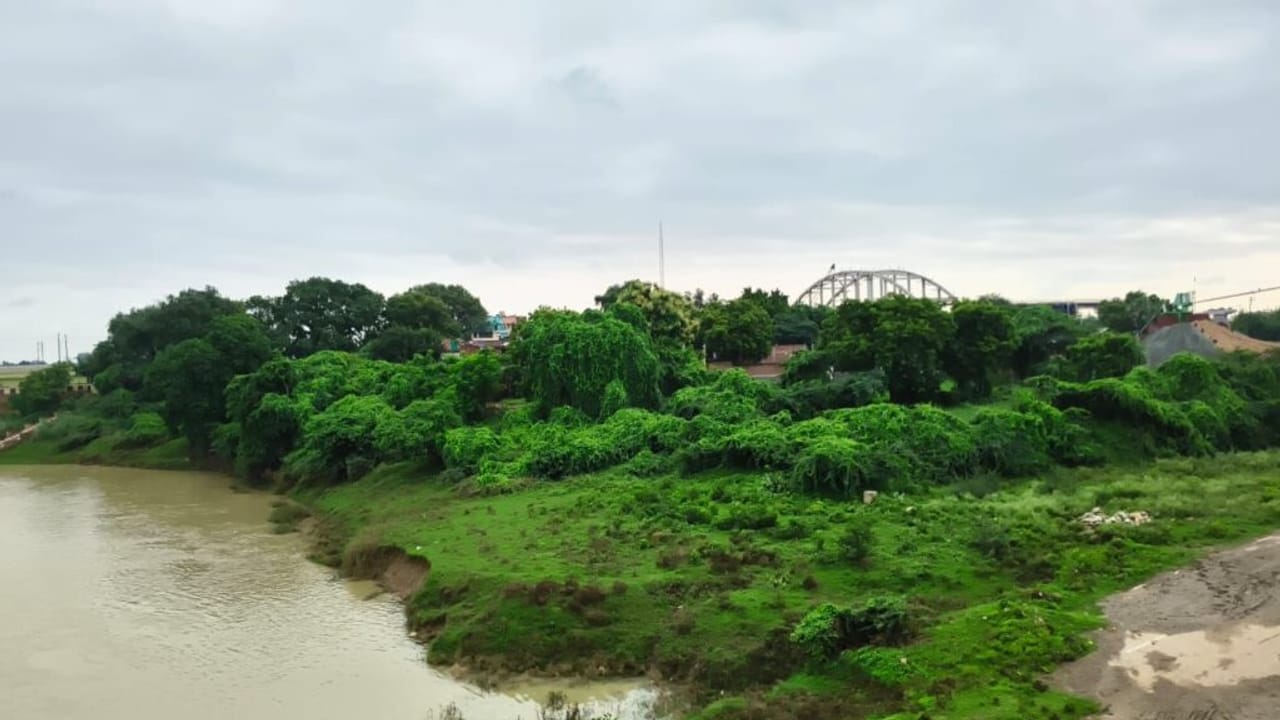 ऐसी नदी जहां नहाने से खत्म हो जाते हैं सारे पुण्य… क्या है इसकी कहानी?