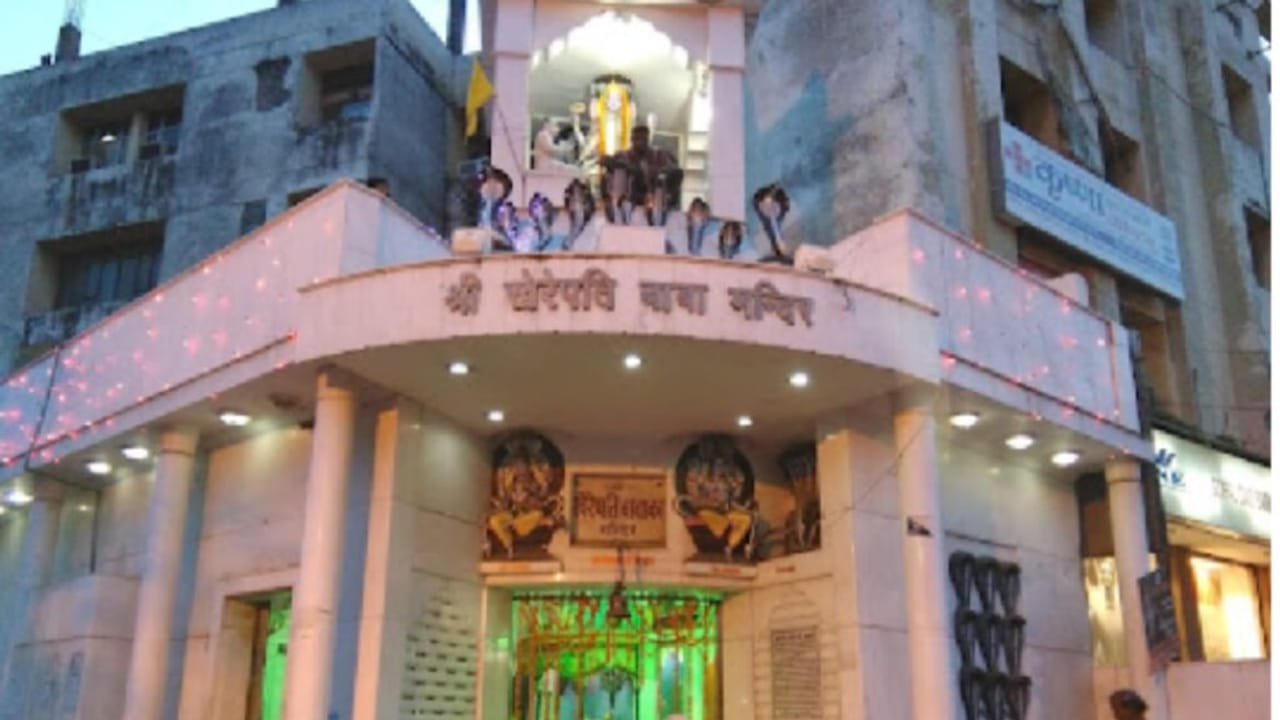 नाग-नागिन करते हैं यहां हर साल पूजा, दैत्यगुरु के सपने से बना ये शिवमंदिर कहां है?