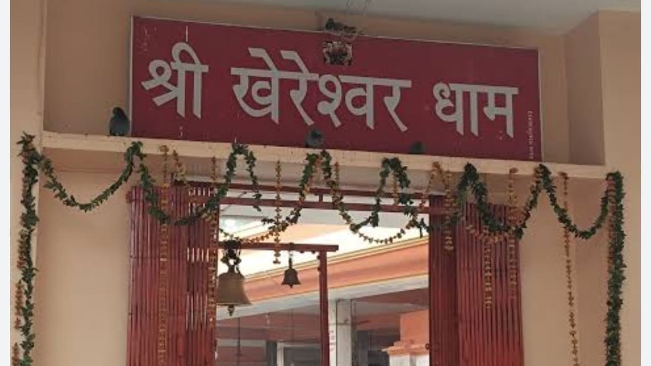 कानपुर में ऐसा शिव मंदिर, जहां पहले अश्वस्थामा करते हैं पूजा, रोज मिलते हैं निशान कानपुर में ऐसा शिव मंदिर, जहां पहले अश्वस्थामा करते हैं पूजा, रोज मिलते हैं निशान