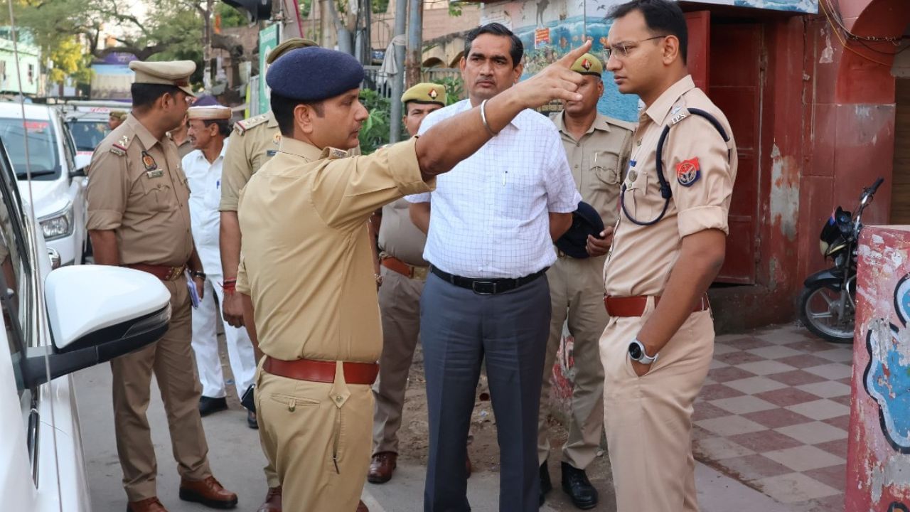 फर्ज के लिए DM-SSP के सामने अड़ गया होमगार्ड, दोनों का रोक दिया रास्ता; फिर जो हुआ…