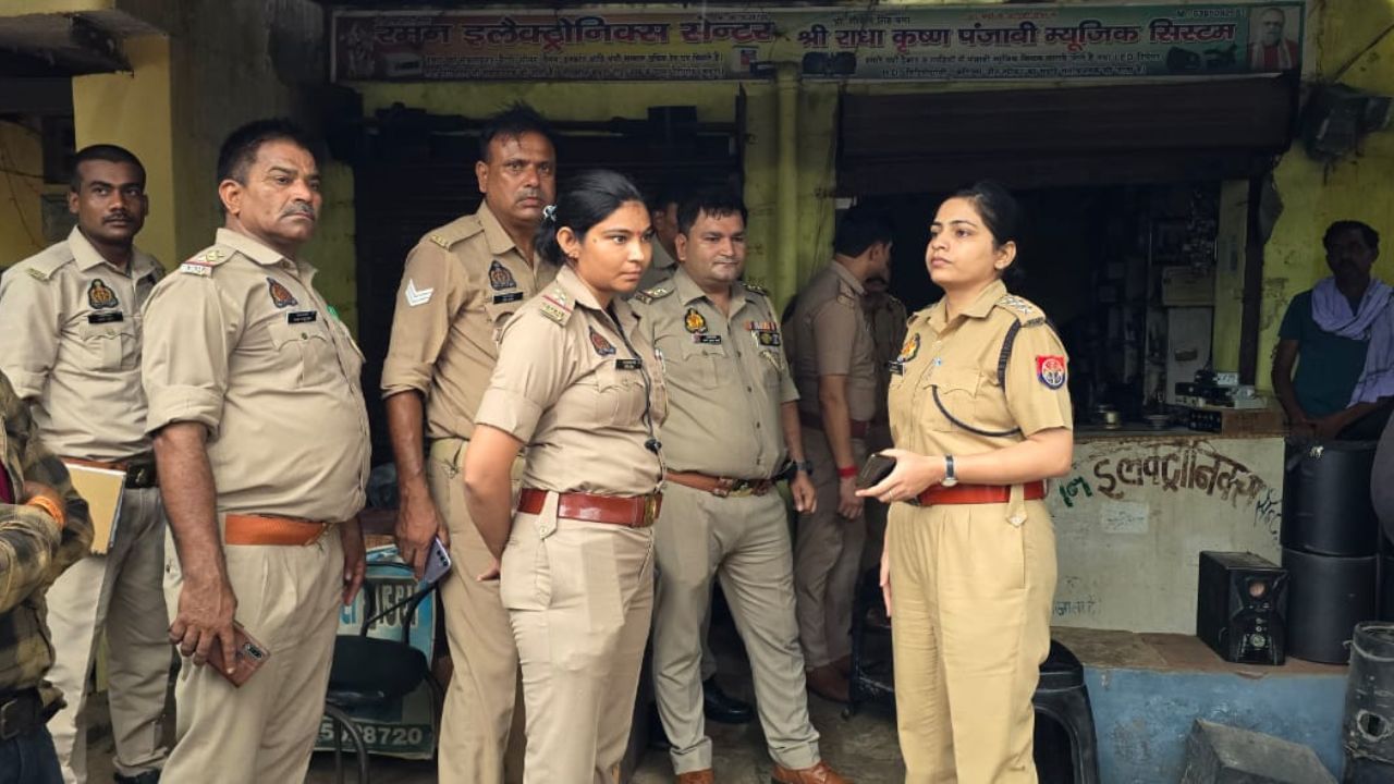 पहले पत्नी को फिर खुद को मारी गोली… इस वजह से परेशान था पति पहले पत्नी को फिर खुद को मारी गोली… इस वजह से परेशान था पति