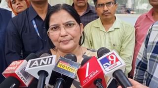 ‘आपके घर में भी बहन- बेटियां हैं…’ मंत्री रजनी तिवारी ने अनिरुद्धाचार्य को सुनाई खरी- खोटी