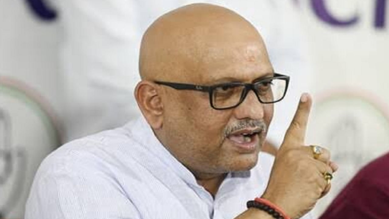 यूपी में 11 MLC सीटों पर अकेले चुनाव लड़ेगी कांग्रेस, अजय राय ने गठबंधन से किया इनकार यूपी में 11 MLC सीटों पर अकेले चुनाव लड़ेगी कांग्रेस, अजय राय ने गठबंधन से किया इनकार