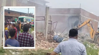 लखनऊ में पटाखा फैक्ट्री में विस्फोट, बिल्डिंग ढही, मालिक समेत दो की मौत