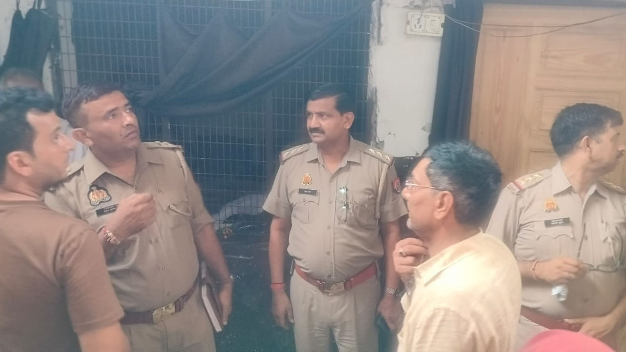 11 महीने के बच्चे को बेड में छिपाया, दम घुटने से मौत… मौलवी से मार खाने के बाद नाबालिग छात्रा ने लिया खौफनाक बदला 11 महीने के बच्चे को बेड में छिपाया, दम घुटने से मौत… मौलवी से मार खाने के बाद नाबालिग छात्रा ने लिया खौफनाक बदला