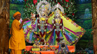 Janmashtami 2025: नंद के आनंद भयो… ‘जय कन्हैया लाल की’ से गूंजा मथुरा-वृंदावन, उमड़ा भक्तों का सैलाब