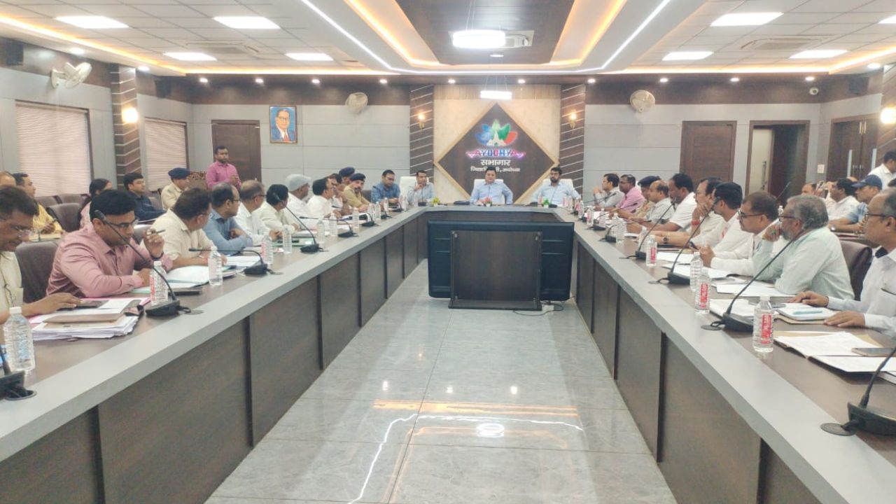 ड्रोन, लाइट एंड साउंड शो, सुंदर झांकियां… इस बार अयोध्या दीपोत्सव में ये है खास