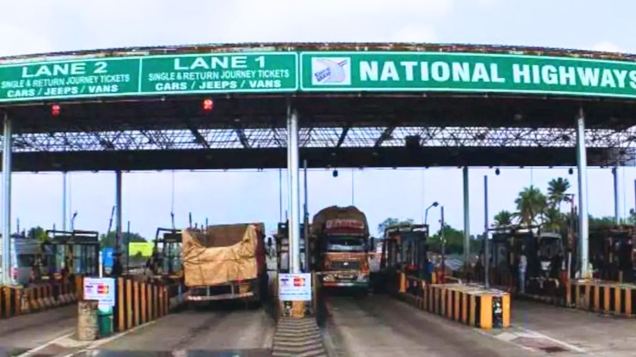 3000 रुपये दीजिए और एक साल में पार करिए 200 टोल, वार्षिक फास्टैग आज से लागू; इन सड़कों पर नहीं मिलेगा लाभ