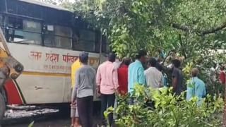 बाराबंकी: बारिश में चलती बस पर गिरा पेड़, 4 यात्रियों की मौत; दर्जन भर लोग घायल