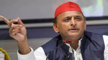 'EC भाजपा का सहयोगी', SIR पर बरसे अखिलेश, बोले- केवल फॉर्म-6 लागू हो