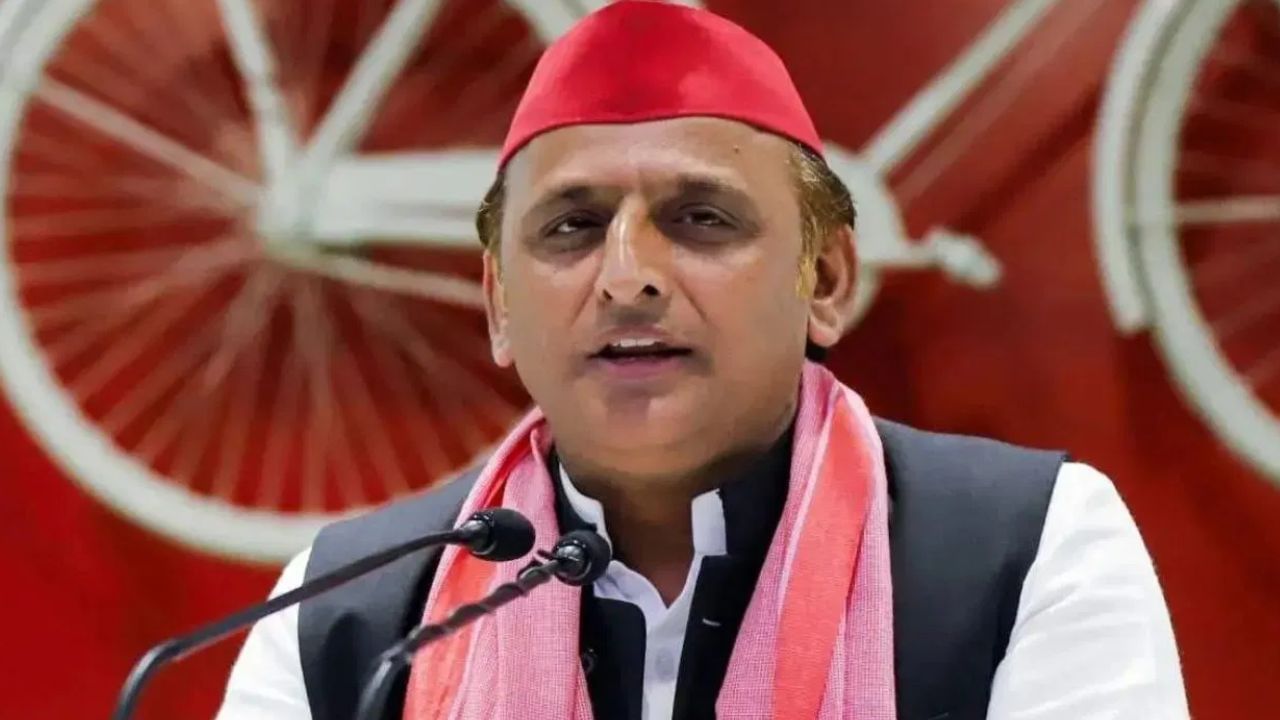 ‘ये वर्चस्व का टकराव… परिषद vs वाहिनी…’, ABVP कार्यकर्ताओं की पिटाई पर अखिलेश का तंज ‘ये वर्चस्व का टकराव… परिषद vs वाहिनी…’, ABVP कार्यकर्ताओं की पिटाई पर अखिलेश का तंज