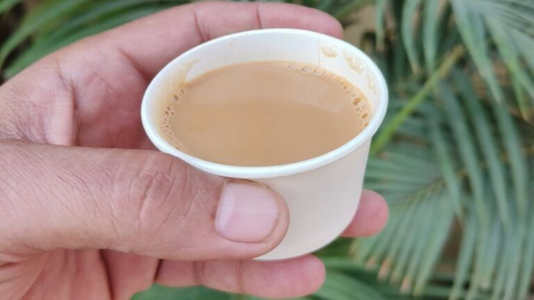 खाली पेट चाय पीने से होती है एसिडिटी? तो मानें एक्सपर्ट की ये राय