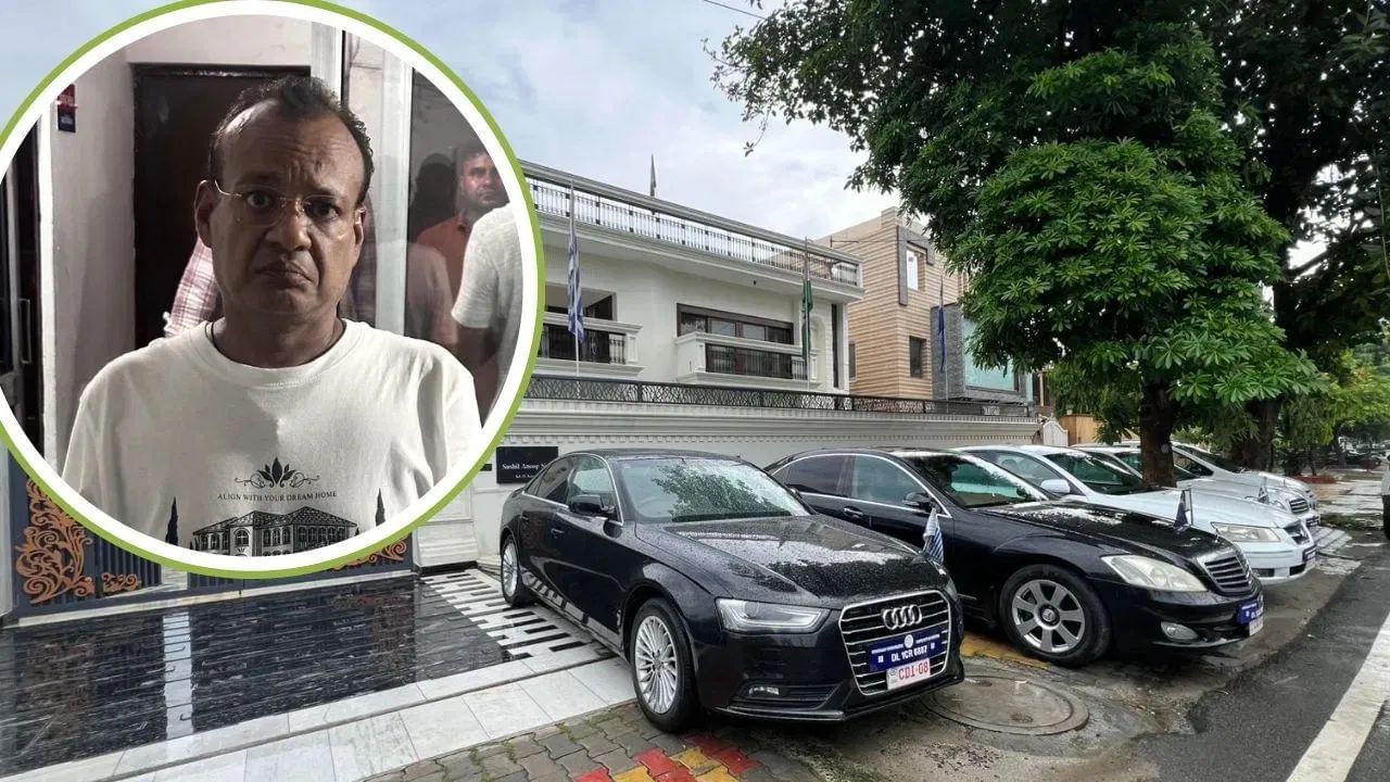16 टीमें, 11 खाते और 25 करोड़ रुपये… IPL की तरह HPL चलाता था फर्जी एंबेसडर हर्षवर्धन 16 टीमें, 11 खाते और 25 करोड़ रुपये… IPL की तरह HPL चलाता था फर्जी एंबेसडर हर्षवर्धन
