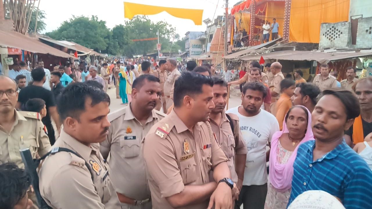 बाराबंकी के मजदूर की गुजरात में संदिग्ध मौत के बाद एक्शन… 72 नामजद और 250 अज्ञात पर FIR
