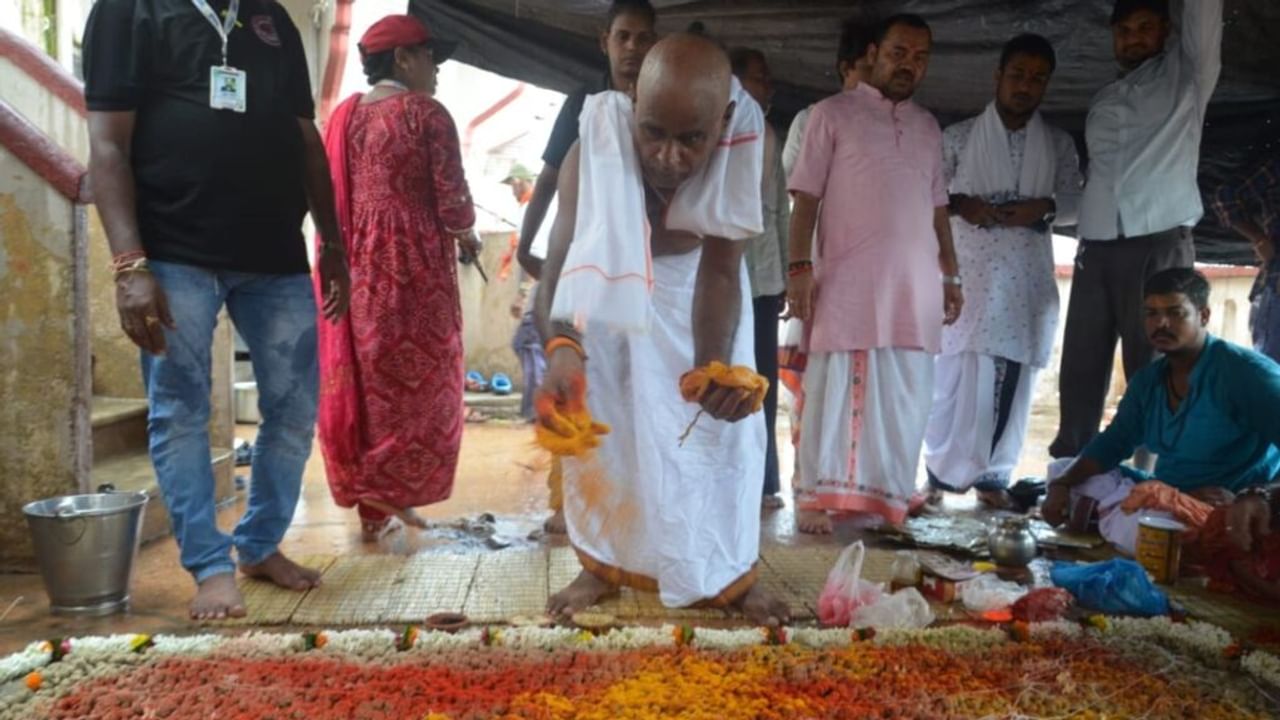 काशी में 1 लाख से अधिक अजन्मी बेटियों के लिए श्राद्ध! भ्रूणहत्या के खिलाफ जागरूकता की अनूठी पहल