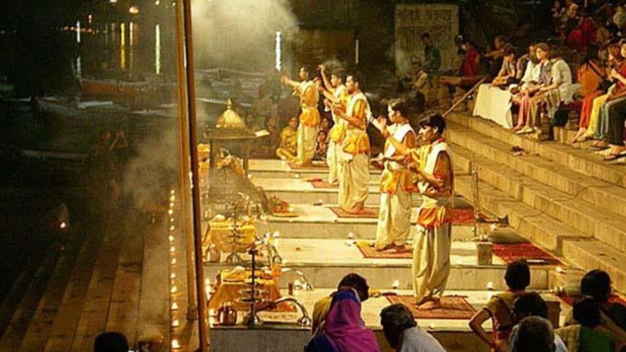 प्रेसिडेंसियल सुइट, आलीशान बार एवं रेस्टोरेंट… राजस्थान के बाद UP में ‘राज महल’ की दस्तक; जानें क्या है किराया?