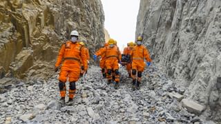 सोनभद्र खनन हादसा: 52 घंटे से रेस्क्यू जारी, अब तक 7 मौतें; DM के हलफनामे पर उठे सवाल