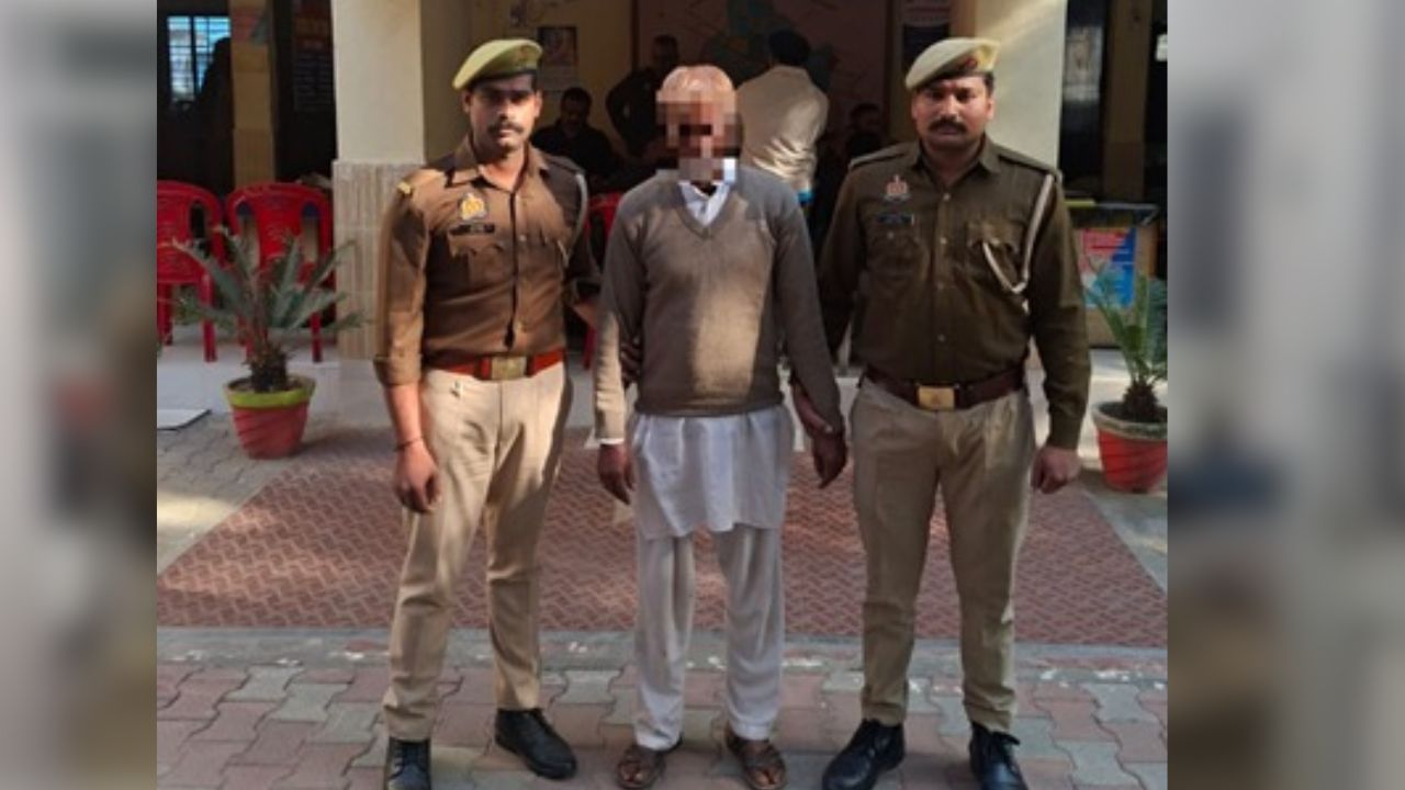 ‘चॉकलेट देकर दाढ़ी वाले अंकल ने…’ बिजनौर में बुजुर्ग ने मासूम से की शर्मनाक हरकत, पुलिस ने लिया एक्शन