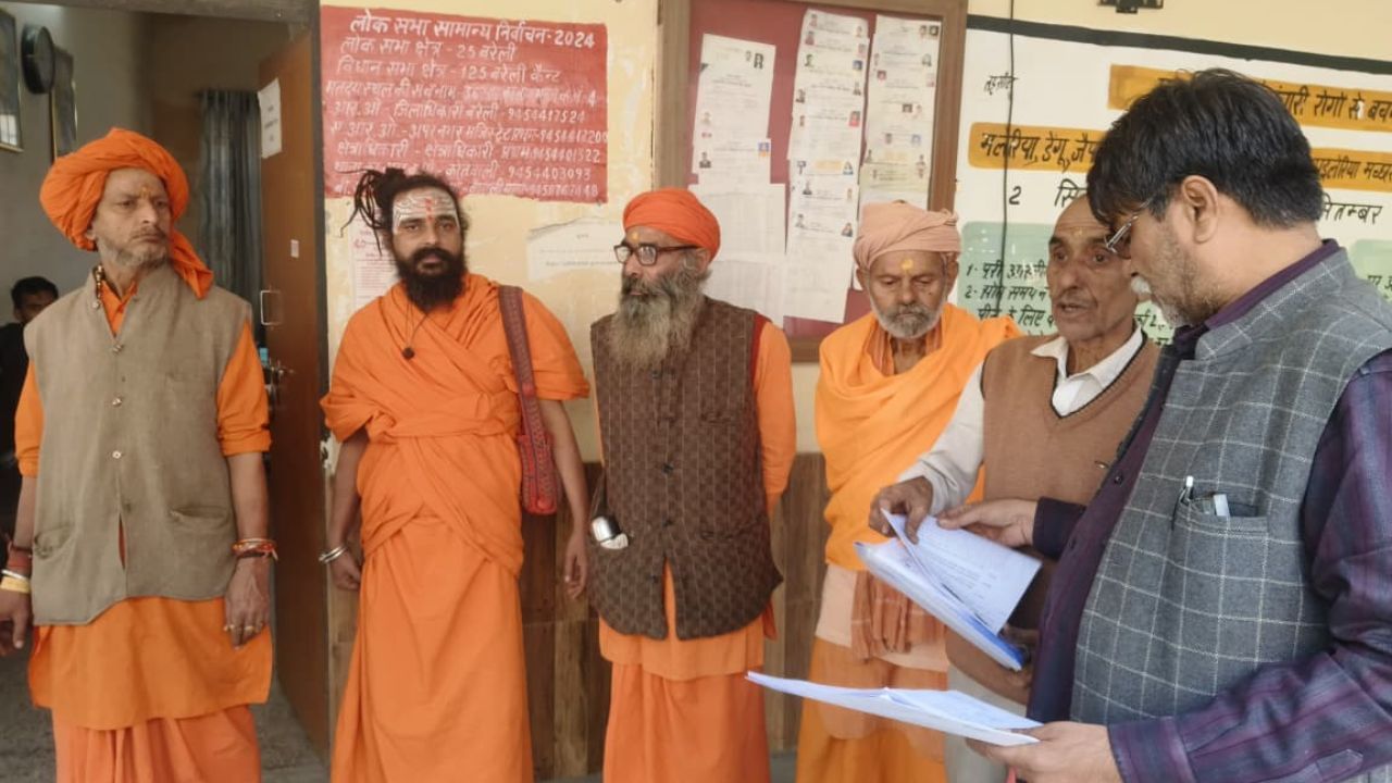 ‘मेरी जमीन पर अलखनाथ मंदिर…’, मुस्लिम युवक के दावे पर बरेली में बवाल, रोकना पड़ा नाथ कॉरिडोर का काम