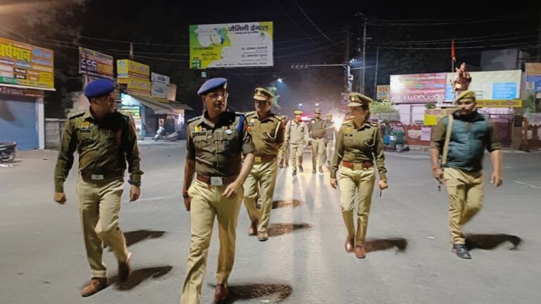 वकील का षड़यंत्र, बेटों ने घोंटा गला;श्रावस्ती में डबल मर्डर का खुलासा