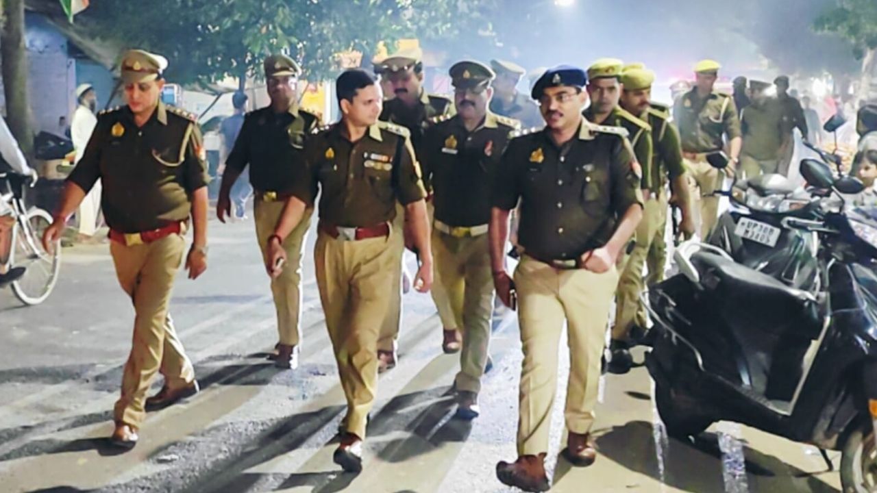 पुलिस लाइन में घर, मजबूत सुरक्षा घेरा; फिर हरदोई में कैसे हुई थानाध्यक्ष के आवास में 35 लाख की चोरी?