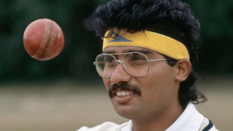 37 साल बाद भी कोई तोड़ नहीं पाया गोरखपुर के इस बॉलर का वर्ल्ड रिकॉर्ड