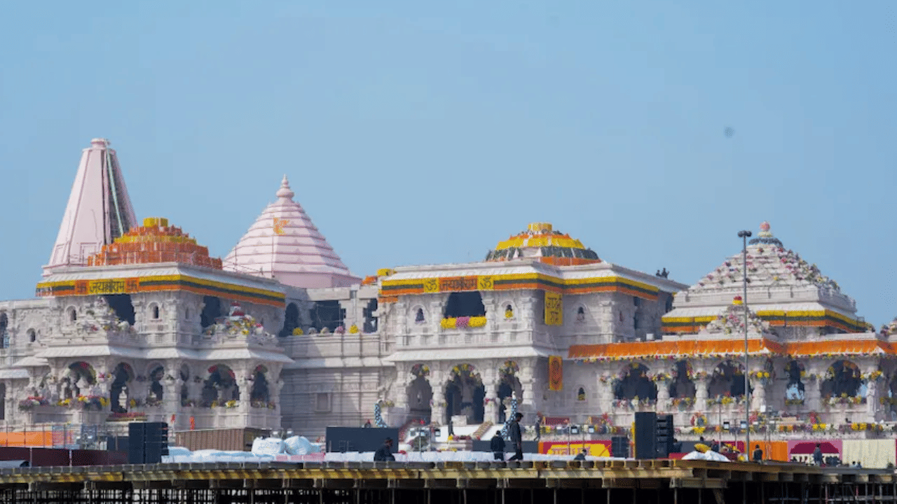 1800 कमरें-3000 लोगों के लिए टेंट सिटी और 7 मेडिकल कैंप; राम मंदिर ध्वजारोहण के लिए तैयार अयोध्या