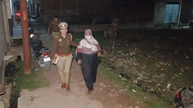 धमकाकर मदरसे में नाबालिग से दो बार रेप, सीतापुर में मौलवी की हैवानियत