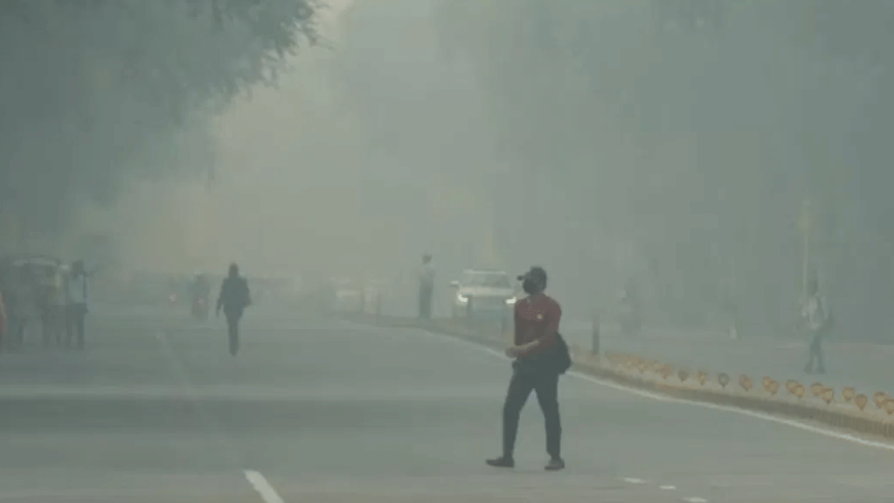 यूपी में ठंड ने लिया यू-टर्न! तापमान में हुई बढ़ोतरी, लेकिन शीतलहर को लेकर मौसम विभाग का बड़ा अलर्ट