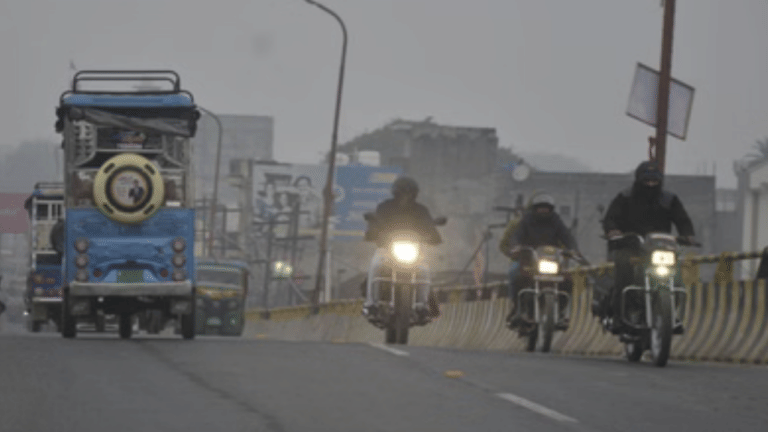 UP में एकदम से गिरा पारा, कानपुर रहा सबसे सर्द, जानें अपने शहर का हाल