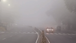 UP में फिर से भयंकर ठंड, तापमान में आएगी रिकॉर्ड गिरावट, जानें अपने शहर के मौसम का हाल