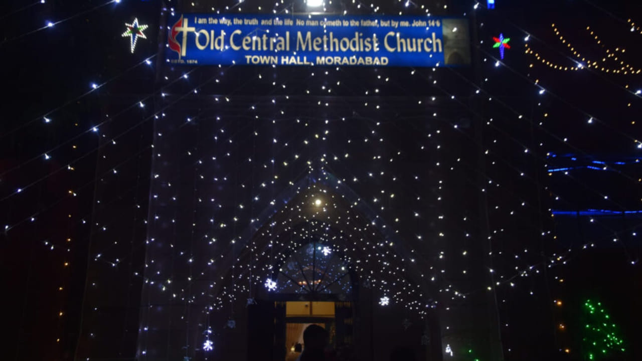 मुरादाबाद में स्थित है 151 साल पुराना चर्च, शिल्पकला और विरासत का अनोखा संगम- Photos