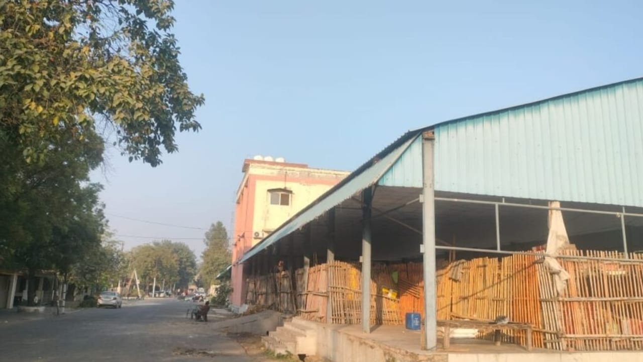 UP में एशिया की सबसे बड़ी गुड़ मंडी, ‘शुगर बाउल’ के नाम से है पहचान; देखें PHOTOS