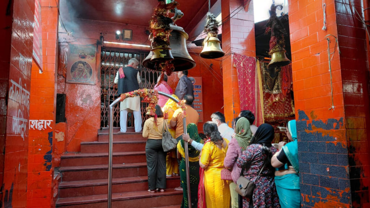 यूपी में अनोखा काली मंदिर, खेचरी मुद्रा में विराजमान हैं माता; चढ़ाया प्रसाद हो जाता है गायब
